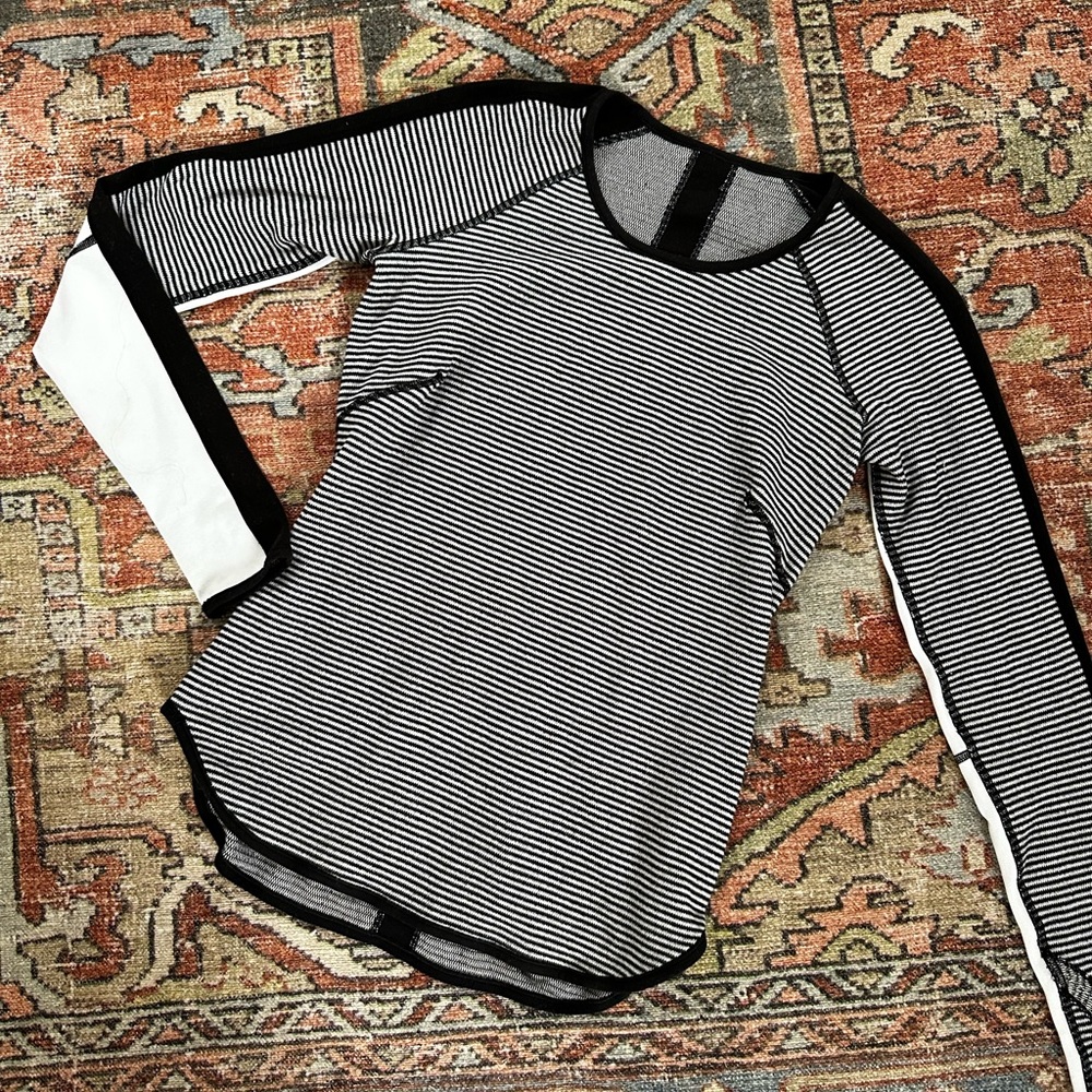 Lululemon Stretch Knit Striped Long Sleeve Top (M)